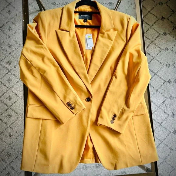 NWT BANANA REPUBLIC | One Button Blazer - Picture 2 of 10